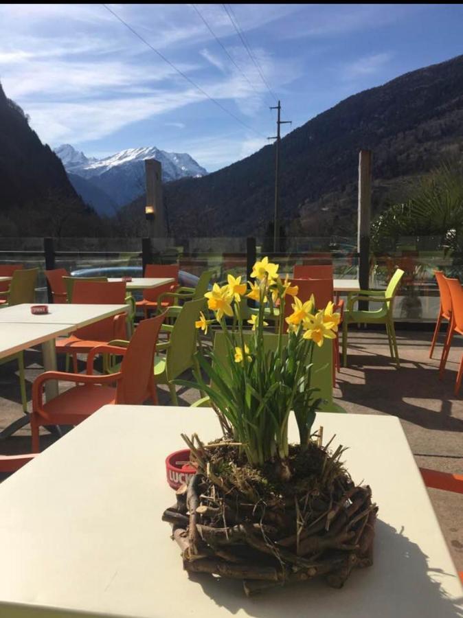 ホテル Ristorante Con Alloggio Val Sole Acquarossa エクステリア 写真